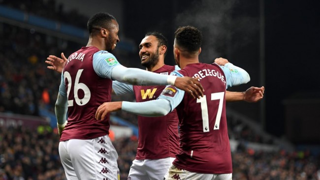 唐斯关键补篮奠定胜局 米切尔秀惊天战斧隔扣（唐斯关键补篮锁定胜局 米切尔上演惊天战斧隔扣）